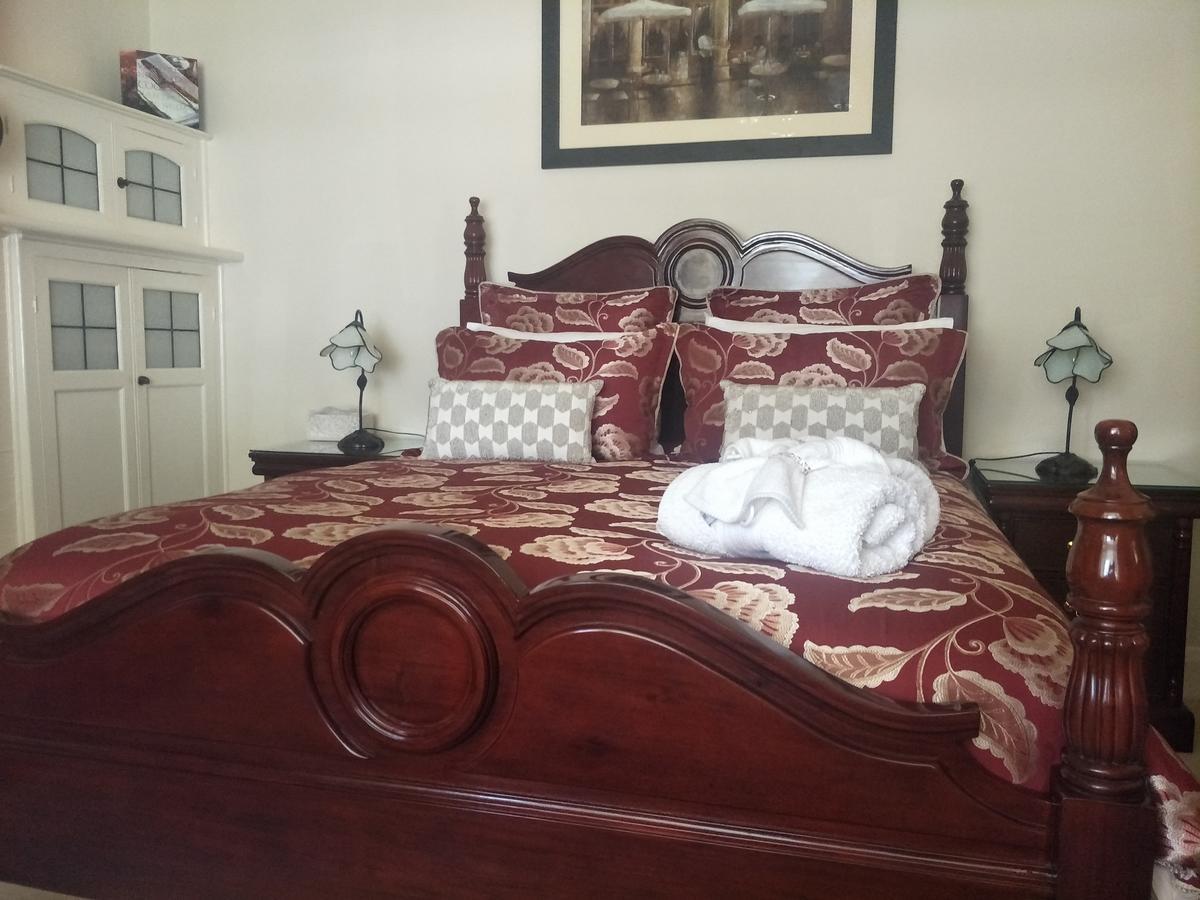 Fernweh Guesthouse Танунда Номер фото